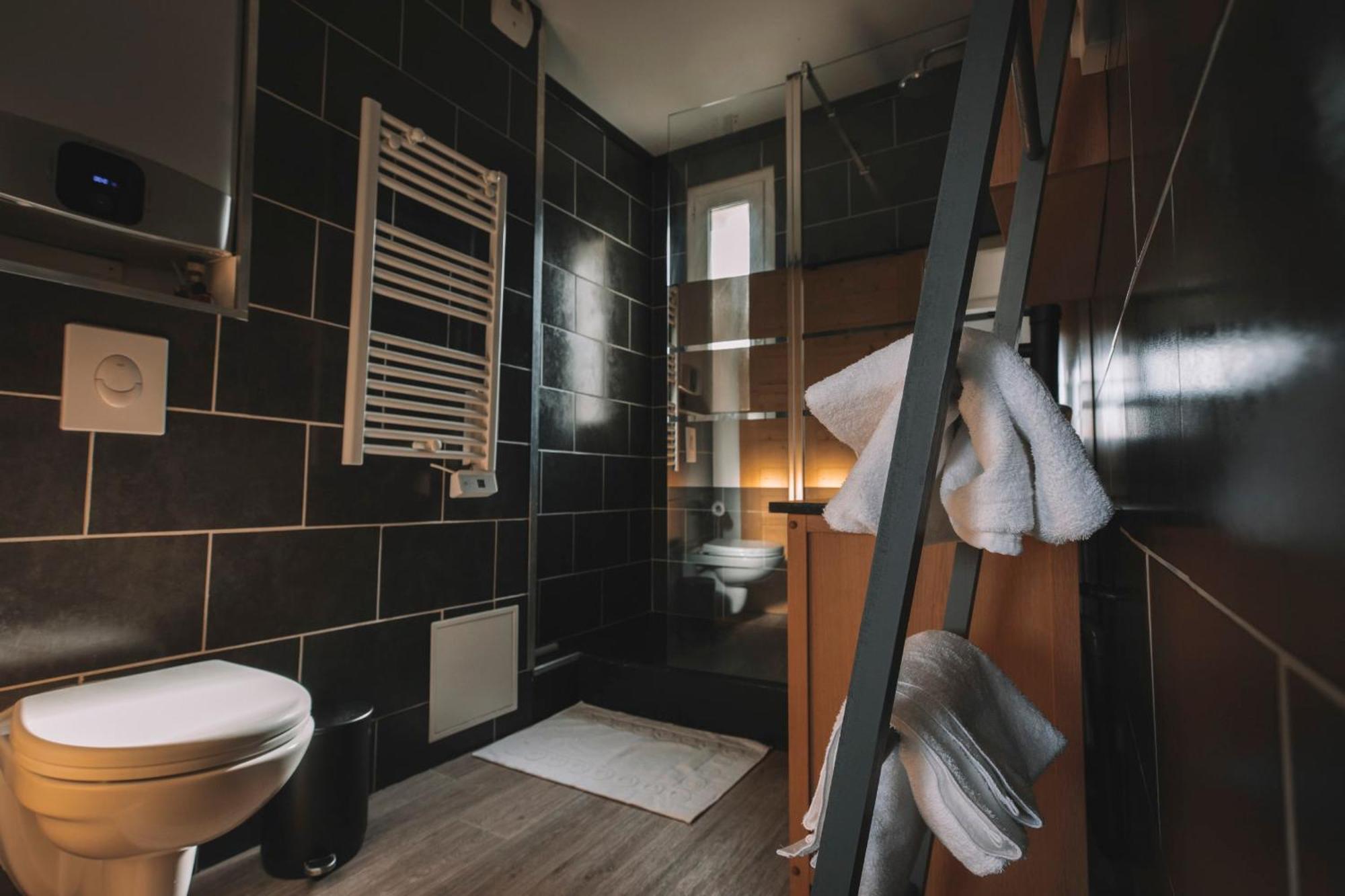 La Perlina - Appartement + Parking - V-rent Annecy Bagian luar foto